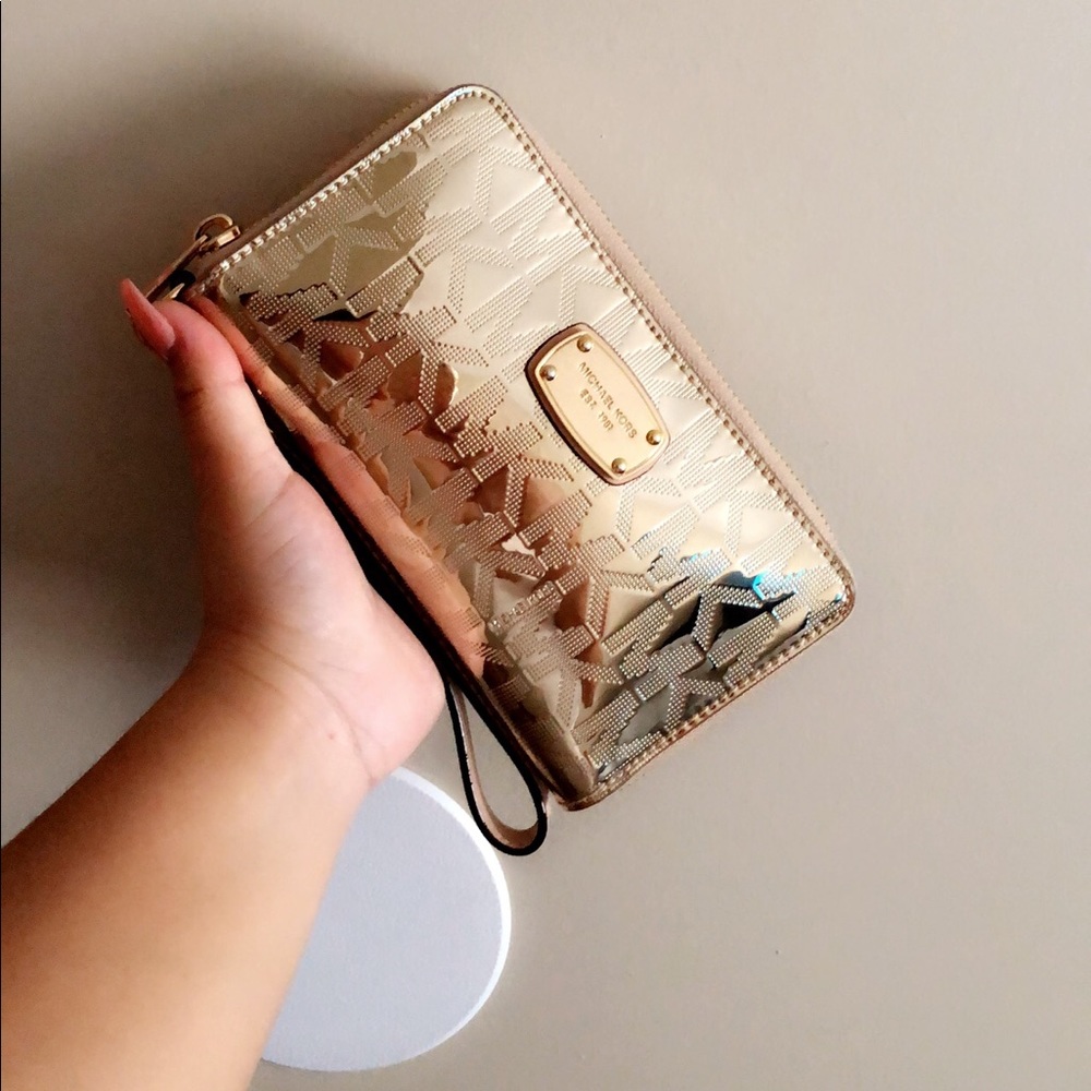 Gold metallic MK wallet/wristlet✨